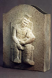 The Roman centurion and the child - raku-ceramic reliefvase 
